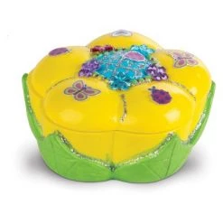 Melissa & Doug Melissa & Doug Decorate-Your-Own Favorite Things Craft Kits Set: Flower and Heart Treasure Box and Butterfly Bank -Melissa & Doug Sales 2022 unnamed file 826