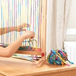 Melissa & Doug Melissa & Doug Wooden Multi-Craft Weaving Loom: Extra-Large Frame (22.75 x 16.5 inches) -Melissa & Doug Sales 2022 unnamed file 839