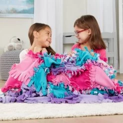 Melissa & Doug Melissa & Doug Created by Me! Flower Fleece Quilt No-Sew Craft Kit -Melissa & Doug Sales 2022 unnamed file 880